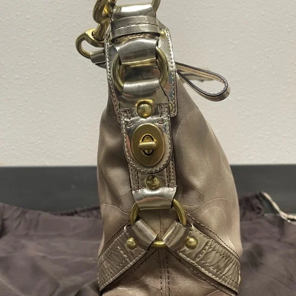 Brand New, Never Used Coach Carly Gold & Jacquard Signature “C” Hobo Bag - Picture 3 of 13